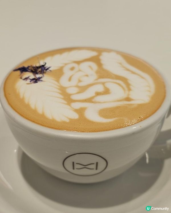 必試午餐的香草烤三黃雞