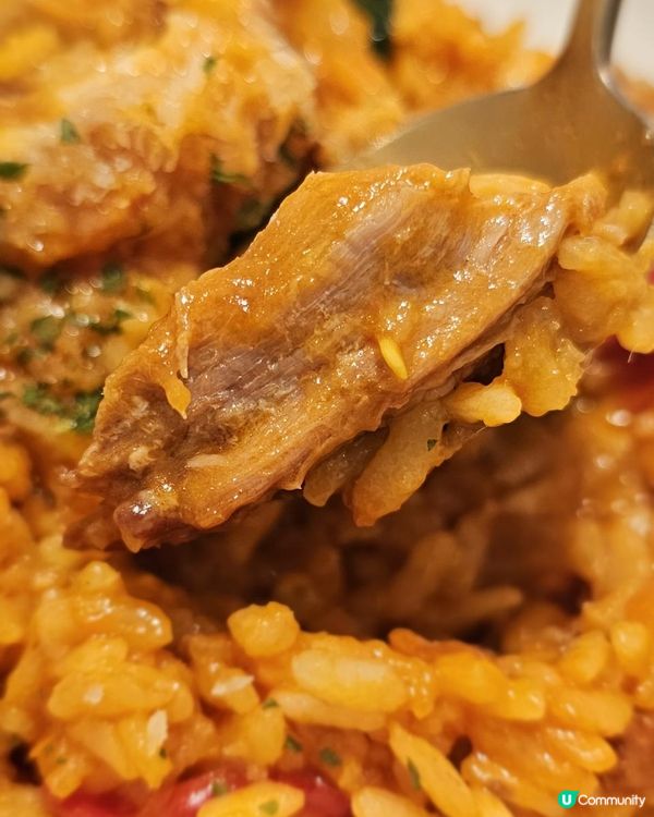 必試午餐的香草烤三黃雞