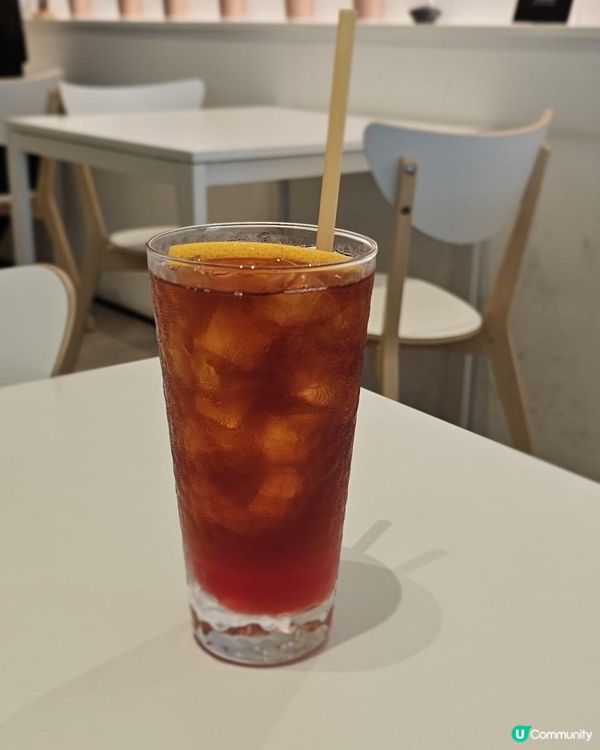 必試午餐的香草烤三黃雞