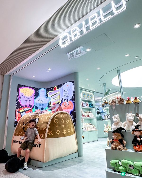 1.  銅鑼灣掃貨記！🤩 超大手袋打卡📸，母嬰店真係正！👶🏻