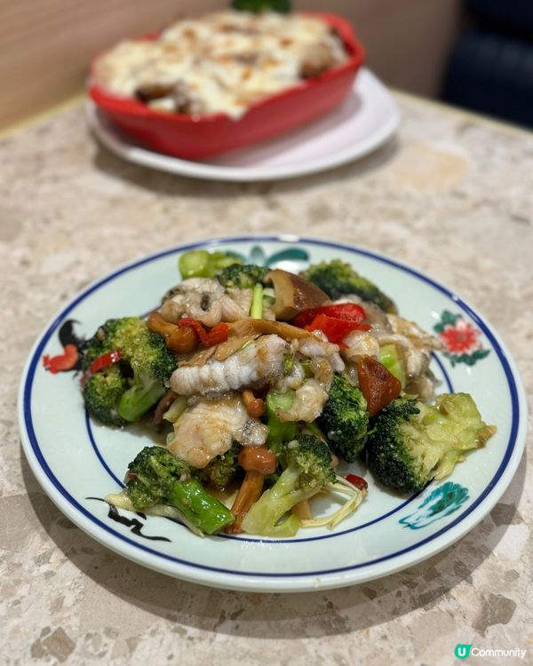 有鑊氣西蘭花炒鯛魚片😋！啟德冰室抵食晚市套餐！
