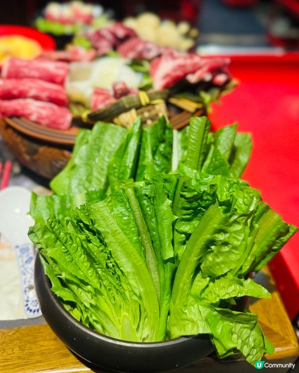 大滾友火鍋🍲！宮廷風裝修，花膠雞湯底正到爆！😋