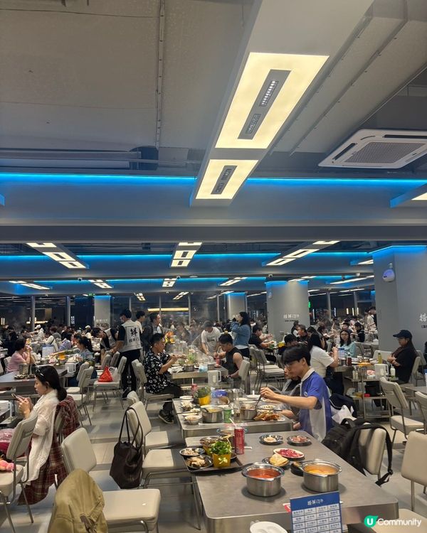 1.  凍冰冰打邊爐🤤！羅湖海鮮火鍋勁抵食！🦞🦀🦪