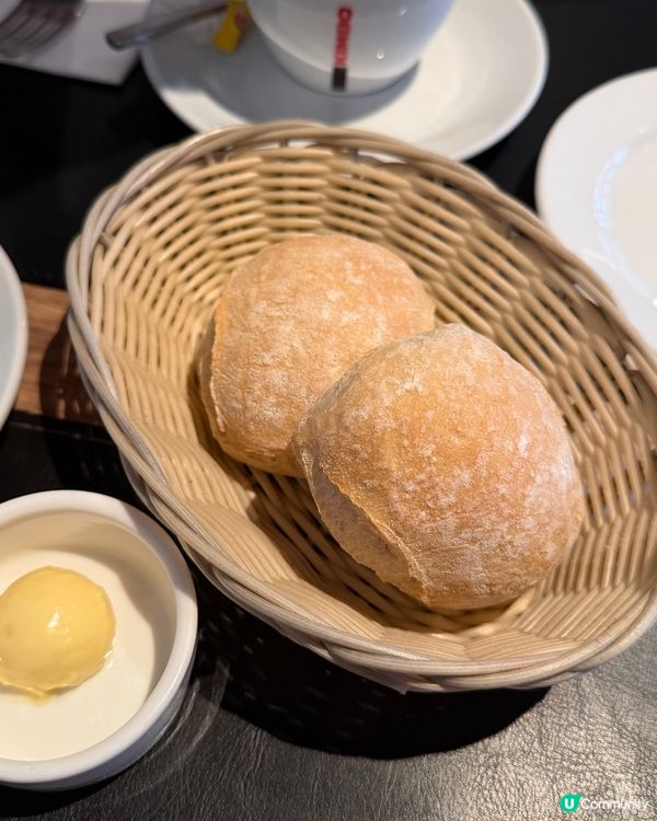 上環扒房🇦🇷！午餐抵食😋！肉眼牛扒🤤！