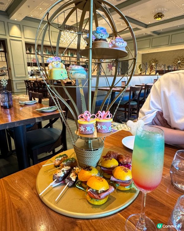 迪士尼探索家酒店熱氣球tea set🍹🧁🍰😍😍