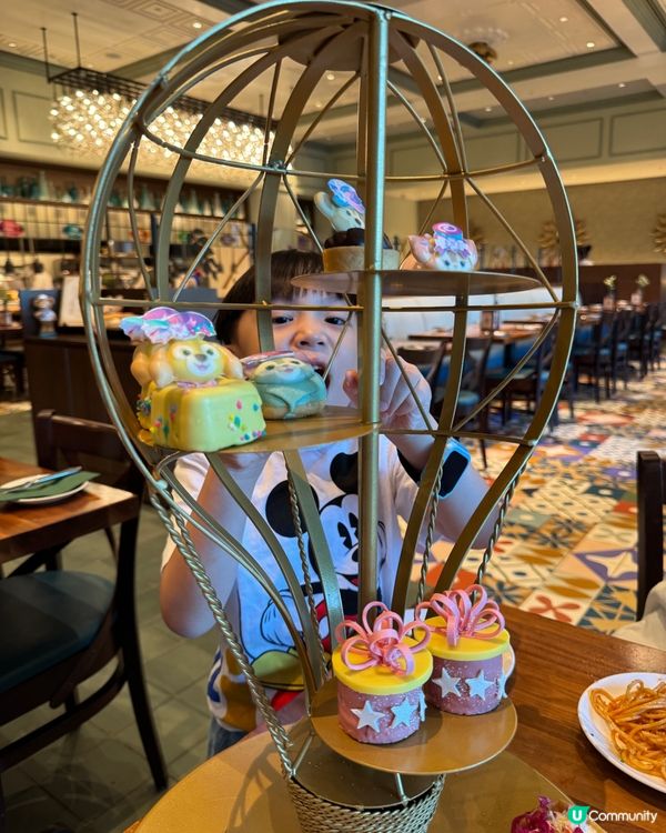 迪士尼探索家酒店熱氣球tea set🍹🧁🍰😍😍