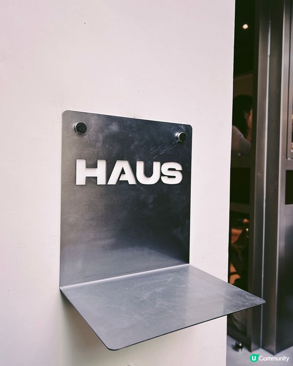 韓系咖啡店打卡📸！香蕉咖啡有驚喜🍌！