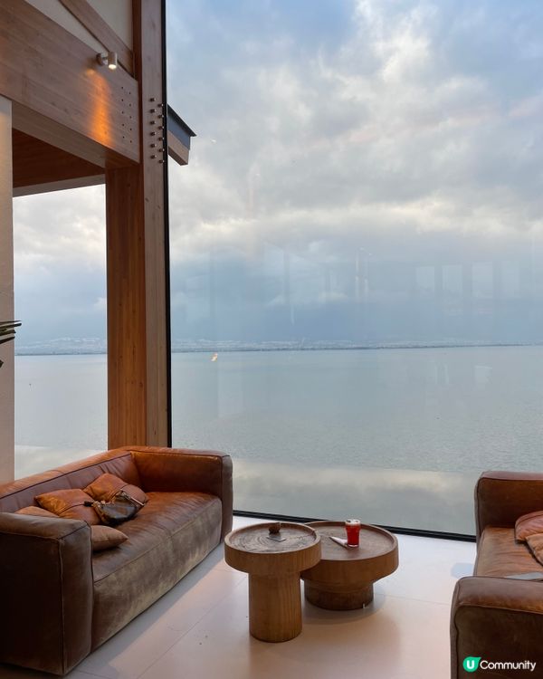 夕地咖啡館📸！洱海第一排，影相一流！🌅