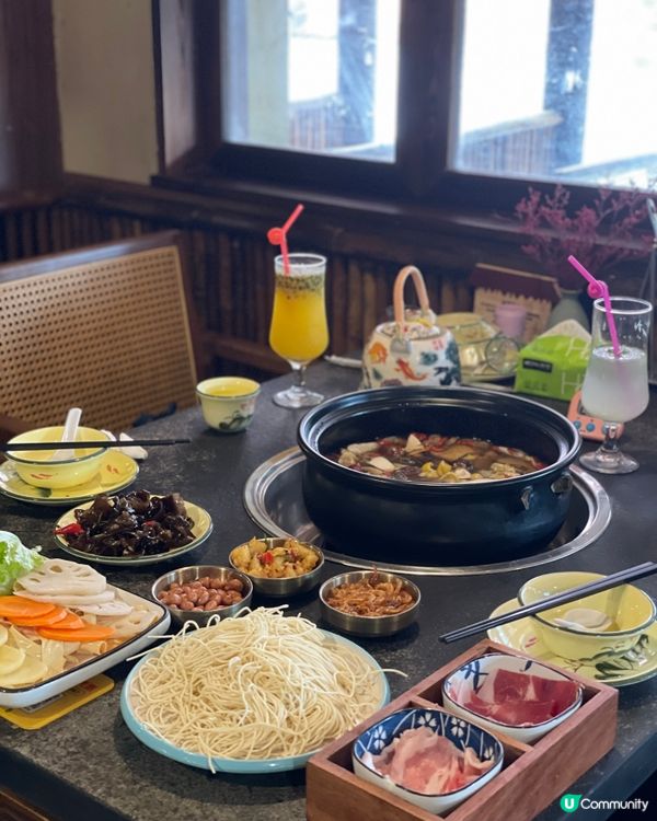 雲南菌香盛宴！🍄 喃山野生菌火鍋🤤