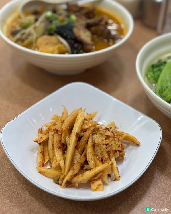 $60都唔使就食到酸辣米線+糖醋骨😋！