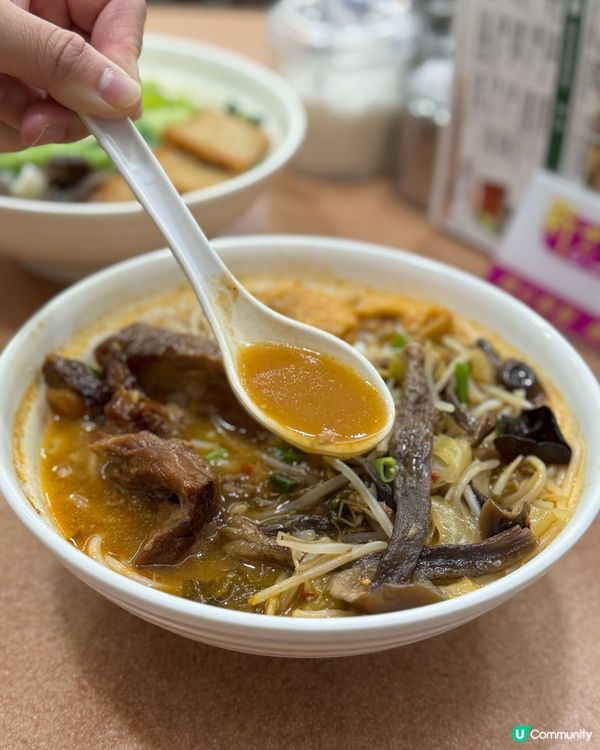 $60都唔使就食到酸辣米線+糖醋骨😋！