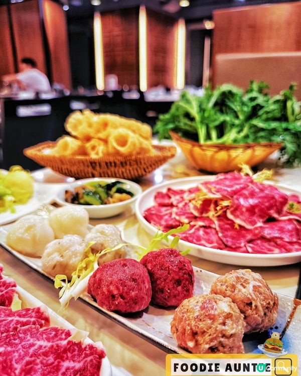 👽 食神大媽《銅鑼灣｜港式打邊爐好地方》