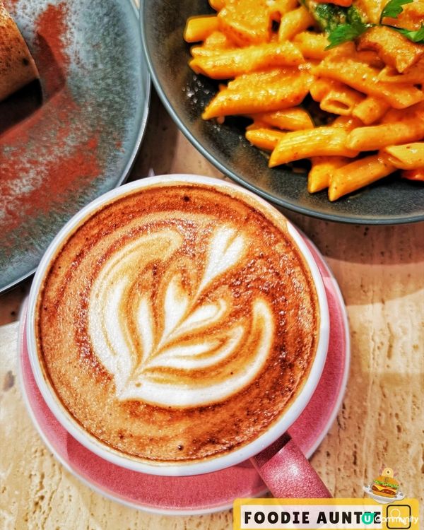 👽 食神大媽《尖沙咀｜搬咗新地址嘅好味咖啡店》