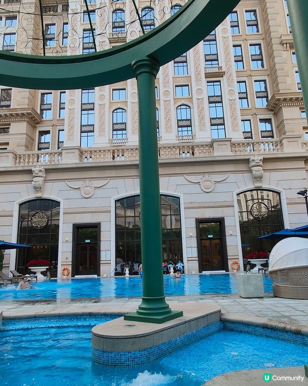 上葡京神級泳池