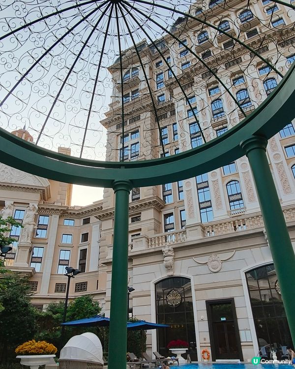 上葡京神級泳池