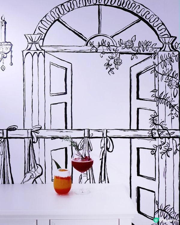 黑白打卡cafe📸！大澳蝦醬意粉勁惹味😋！