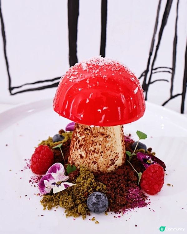 黑白打卡cafe📸！大澳蝦醬意粉勁惹味😋！