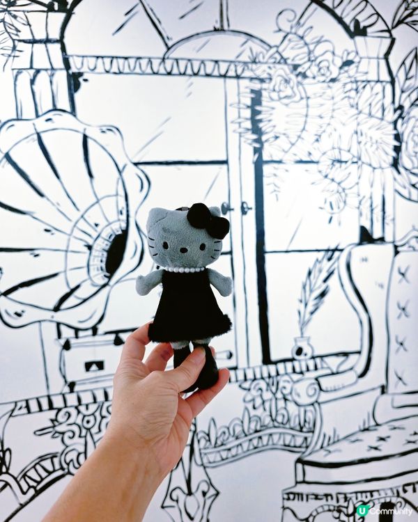 黑白打卡cafe📸！大澳蝦醬意粉勁惹味😋！