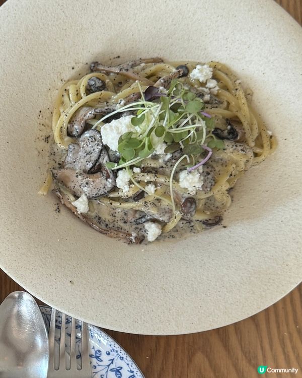 儀式感滿滿嘅復古小餐館🤍精品朱古力🍫