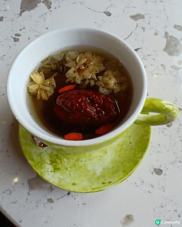 加入元肉的花茶和雞蛋，只要適量食用，都是對身體有益的食物.。...