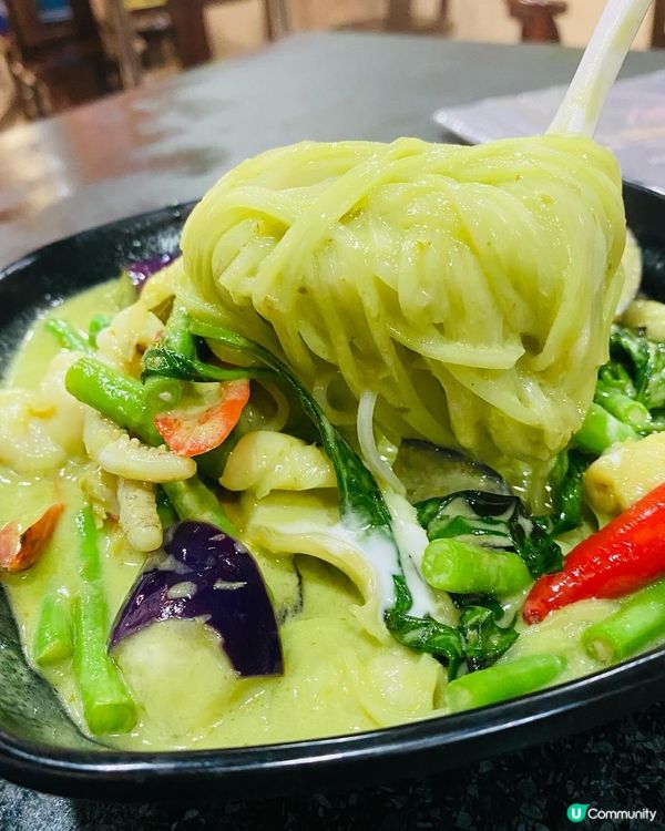 九龍城➡️➡️➡️金蘭花泰國菜館