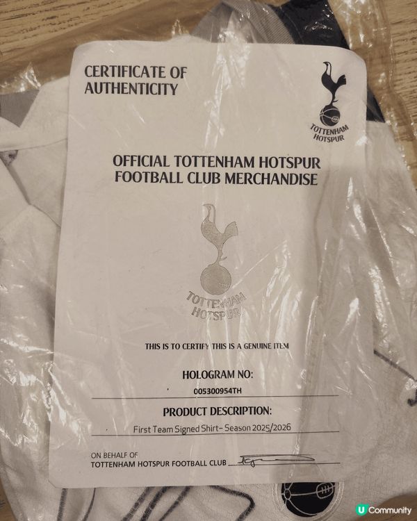 收到呢件熱刺25/26簽名波衫生日禮物，真係超大驚喜！難以置...