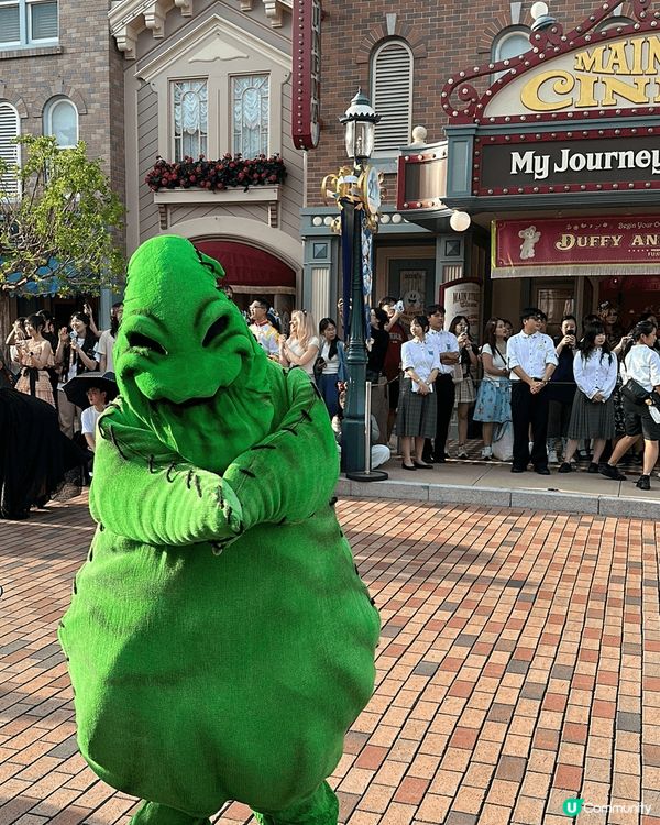 萬聖節最有氣氛地方之一當然係迪士尼