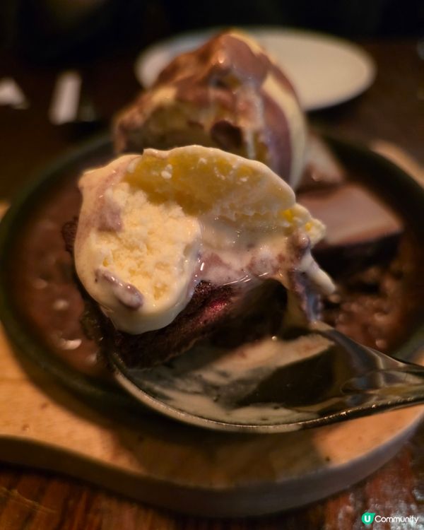 朱古力雪糕鐵板上