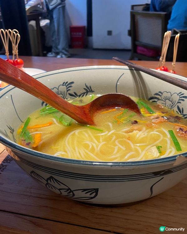 雲南道米線🍜！老街滋味😋，必試雲腿！