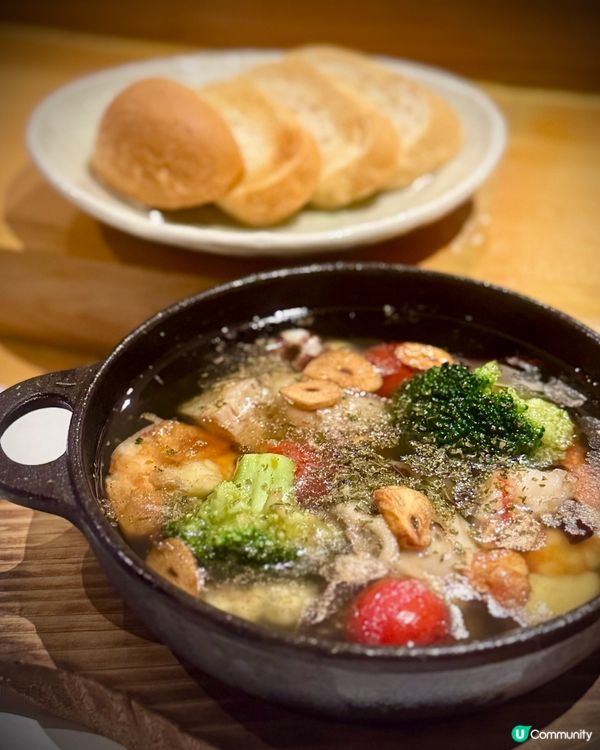 唔洗Omakase😎都可坐bar枱😙望住真日本師傅包壽司😍