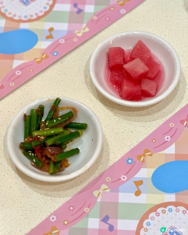 Usahana x Terrace in seaside!