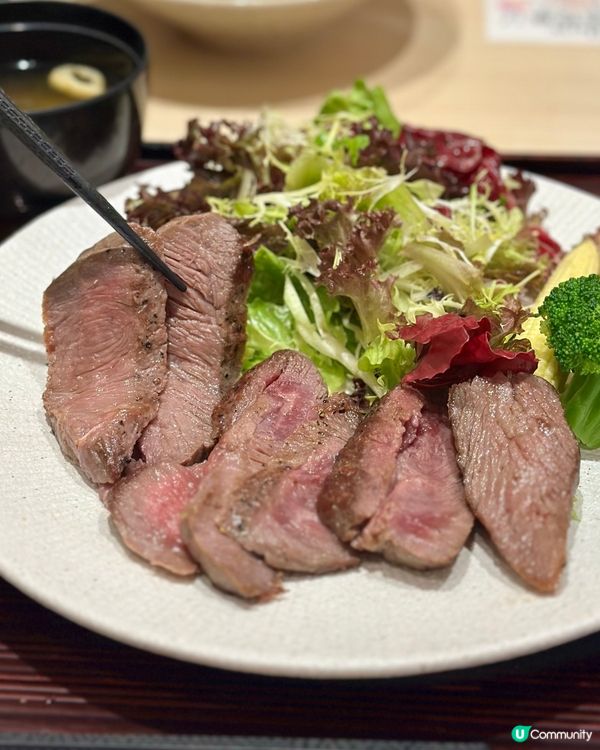 鑽石山！超巨型吉列魚柳滑蛋丼！