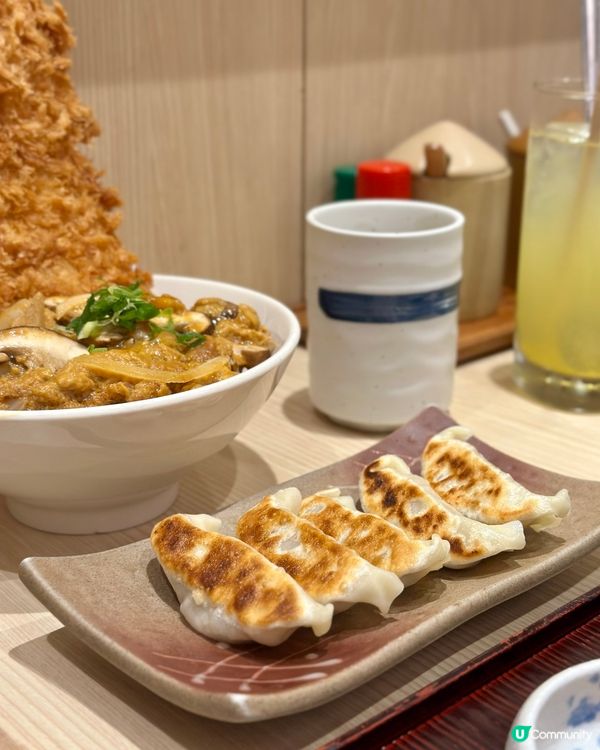 鑽石山！超巨型吉列魚柳滑蛋丼！