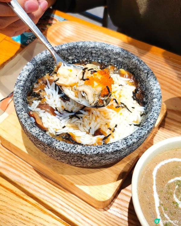 1.  增肌必備！日式海鮮飯 夠飽又健康！💪🏻