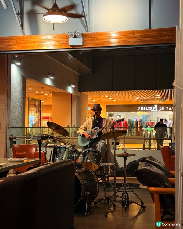 赤柱有live好chill嘅餐廳