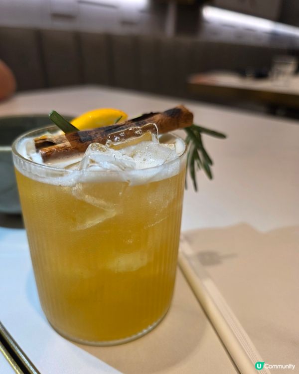 舒適環境泰國菜