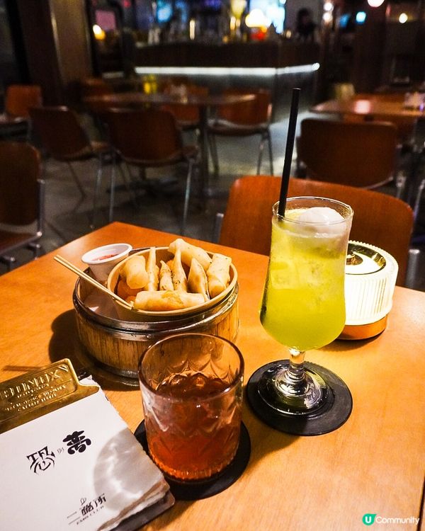 以廣東歌做主題既酒吧emo club最近又有新搞作🎶🎤以陳奕...