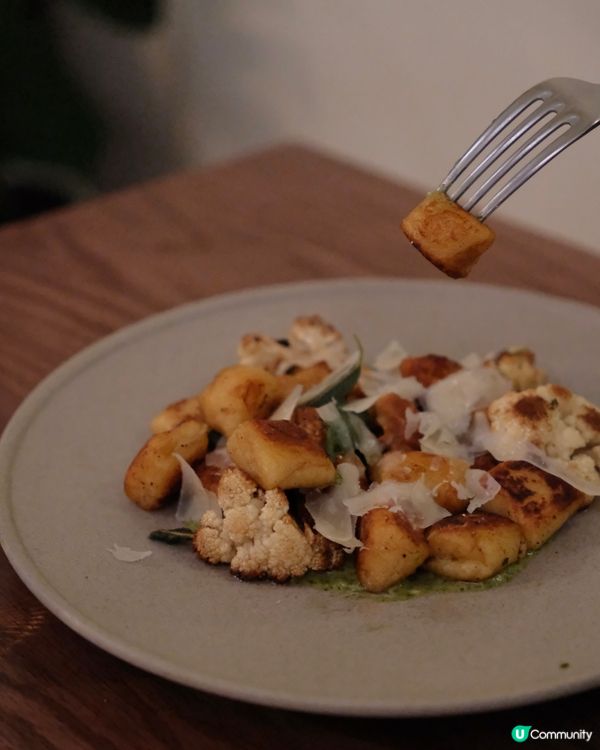 手工pizza木系cafe