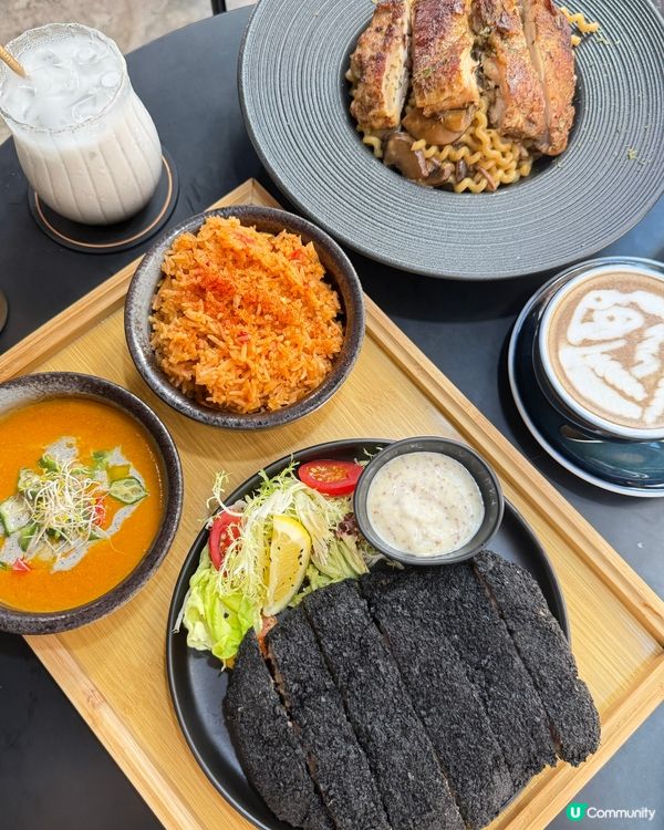 旺角型格咖啡店！捲捲意粉必試😋🍝