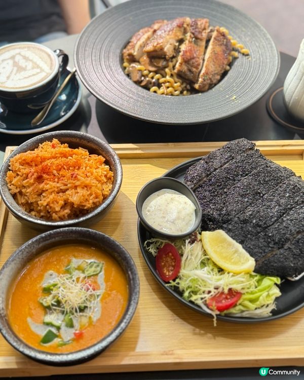 旺角型格咖啡店！捲捲意粉必試😋🍝