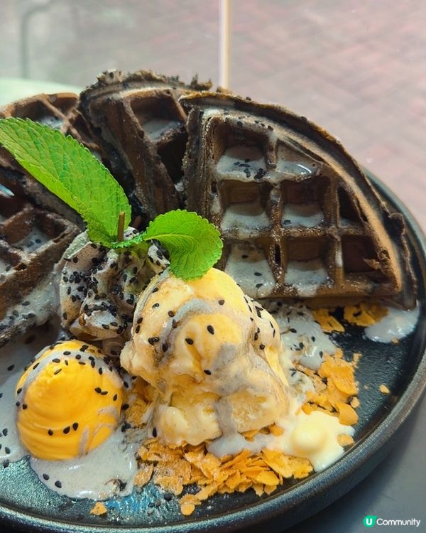 旺角型格咖啡店！捲捲意粉必試😋🍝