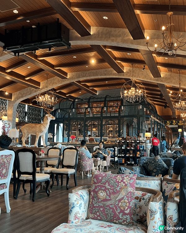 去越南飲越南咖啡是常識吧！到巴拿山遊覽是遇上不好的天氣時能進...