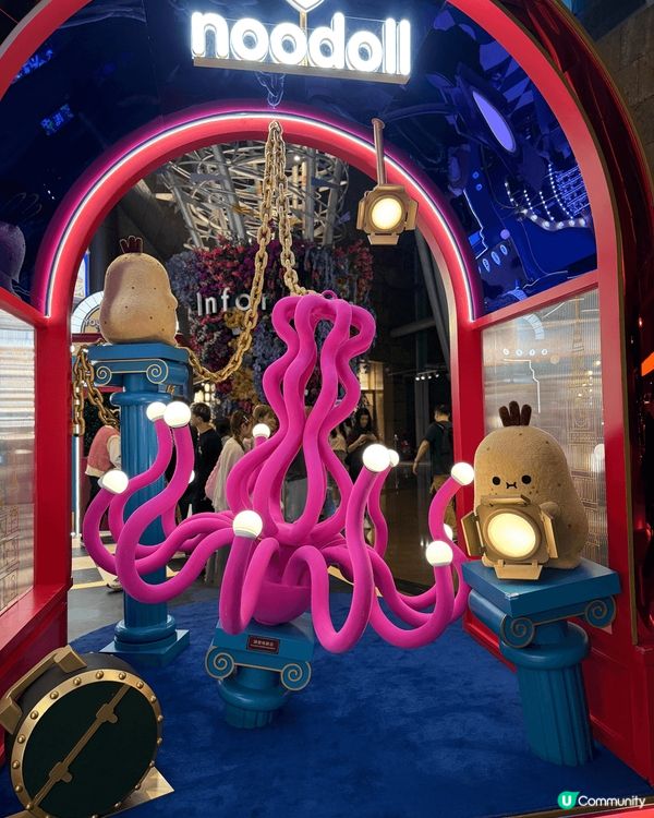 朗豪坊20周年搵咗Noodoll 嚟做聖誕主角，佢勁可愛又多...