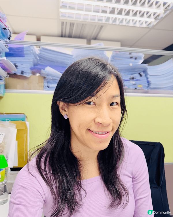 又係辣媽好介紹！今日丁香紫 top 配碎花雪紡半截長裙；仲有...