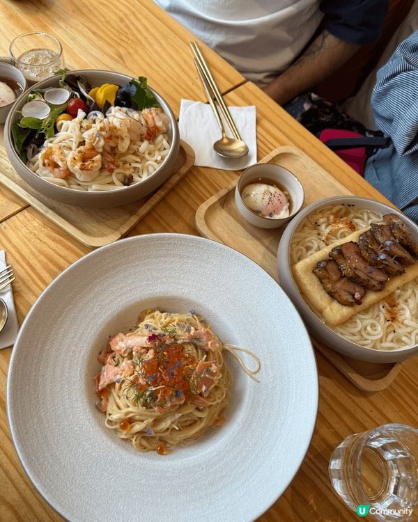 粉嶺有個地方有得食好嘢又有得參觀保育活化三級歷史建築，餐廳係...