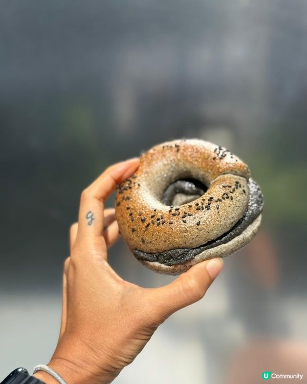 享樂烘焙分店限定開心果冬甩！同場加映煙韌黑芝麻擂沙Bagel