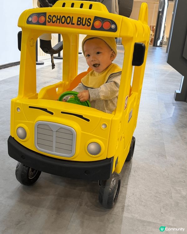 最喜歡與寶寶去不同地方探索、遊玩，一起經歷他的第一次，例如野...