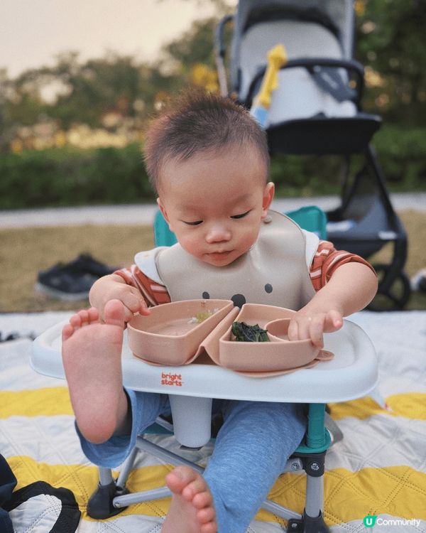 最喜歡與寶寶去不同地方探索、遊玩，一起經歷他的第一次，例如野...