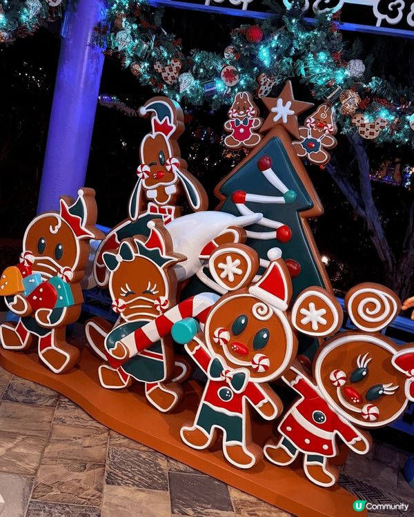 每年聖誕我和家人必去打卡的一個景點必定是香港迪士尼樂園，這裏...