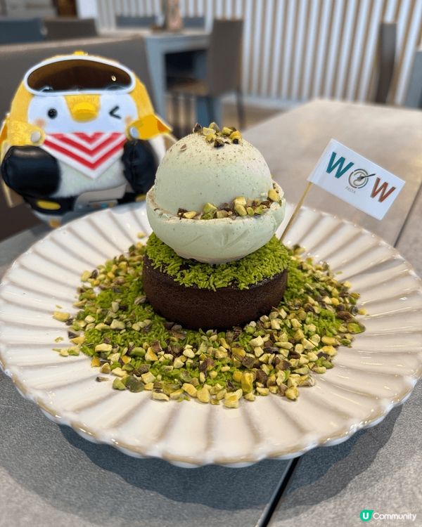 聖誕可以考慮下黎WOW Cafe❤️ 焗乳豬好大份勁香香，心...